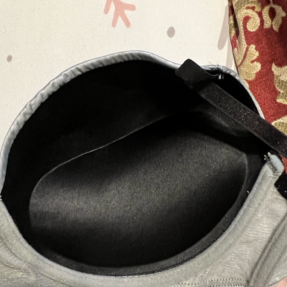 Jezebel Silver and Black Women's Bra - Picture 5 of 7